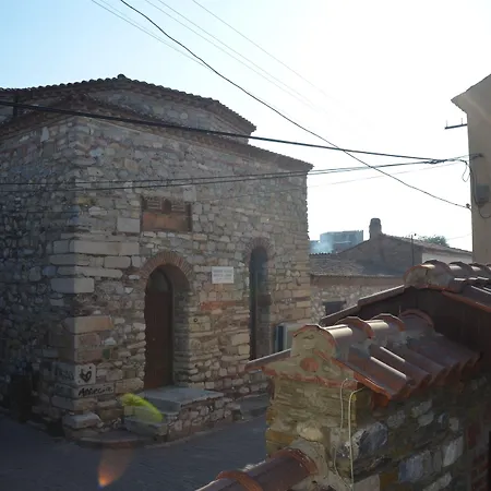 Ayasoluk & Restaurant מלון 2*