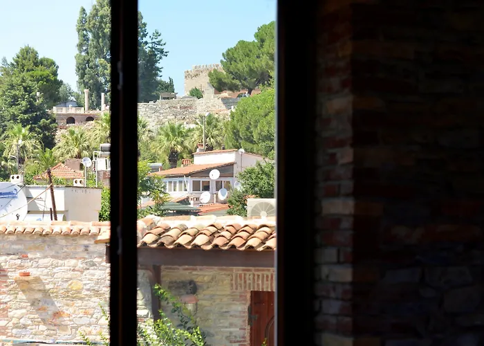 Hotell Ayasoluk & Restaurant 2*