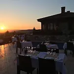 Ayasoluk & Restaurant Hotel 2*