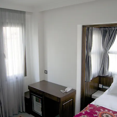 Ayasoluk Hotel & Restaurant 2*