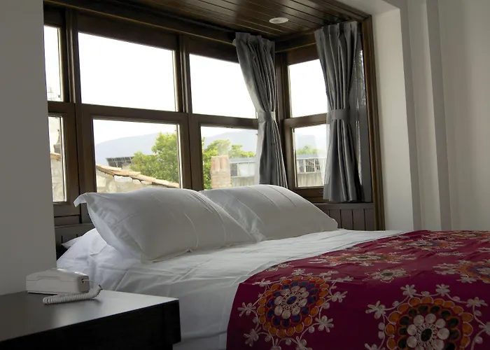 Ayasoluk & Restaurant 2*