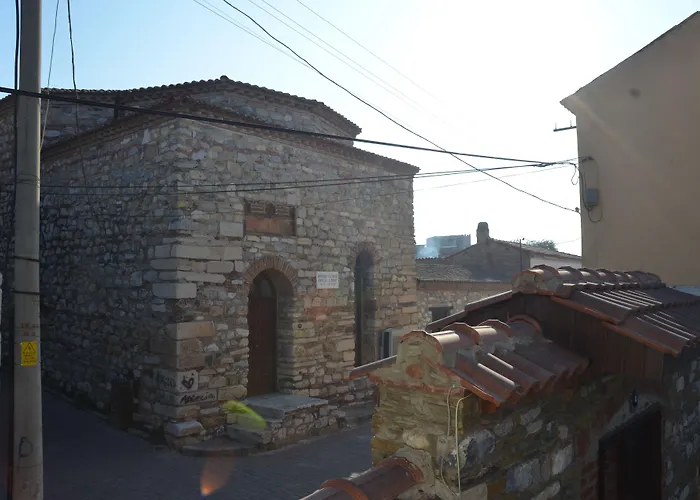 Ayasoluk & Restaurant Otel 2*